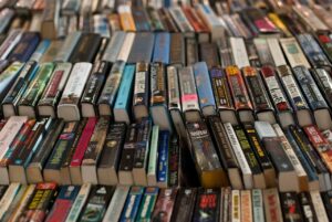 retail, library, shelving, market, volumes, books, sheets, read, reading, education, to know, culture, study, text, reader, literature, the books, to study, tale, poetry, novels, literary genres, to write, writer, writing, publications, print, many books, cult, poetry, poetry, poetry, poetry, poetry, writer, writer